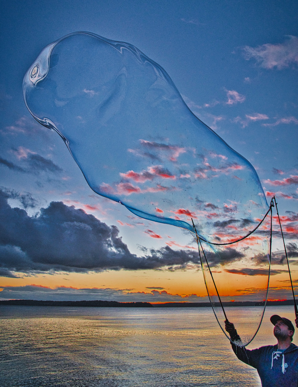 Don't stay in your bubble, meet Matt Brown's bubbles instead Westside